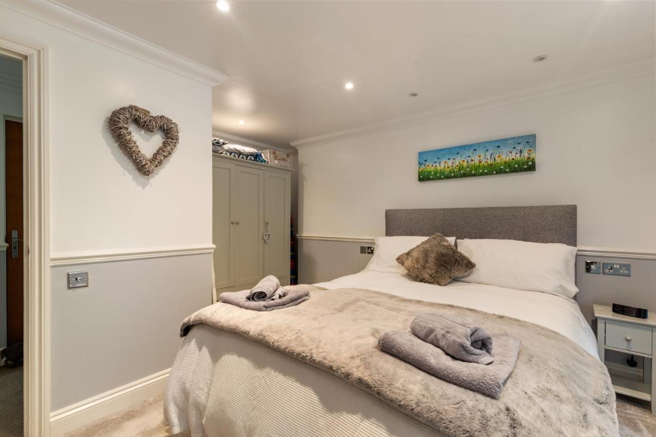 3 South Beach Court - Cosy Seafront Apartment เท็นบี ภายนอก รูปภาพ